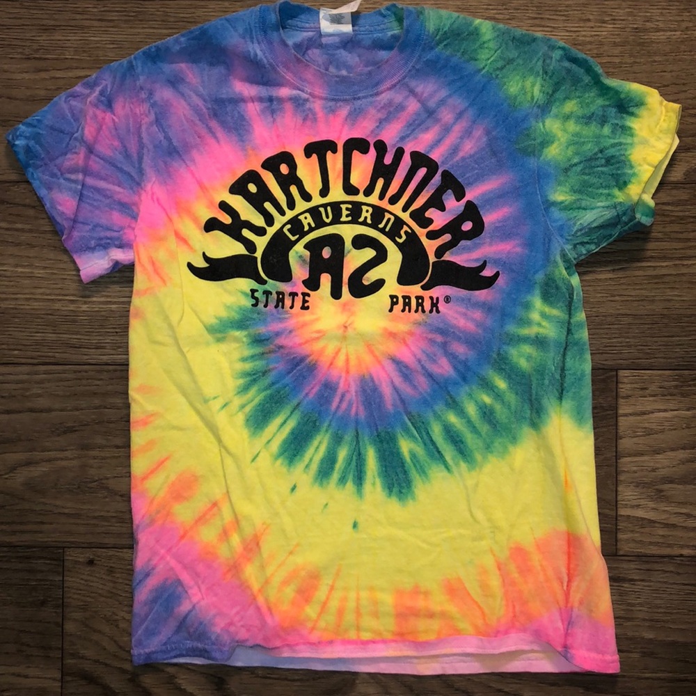 Graphic tee